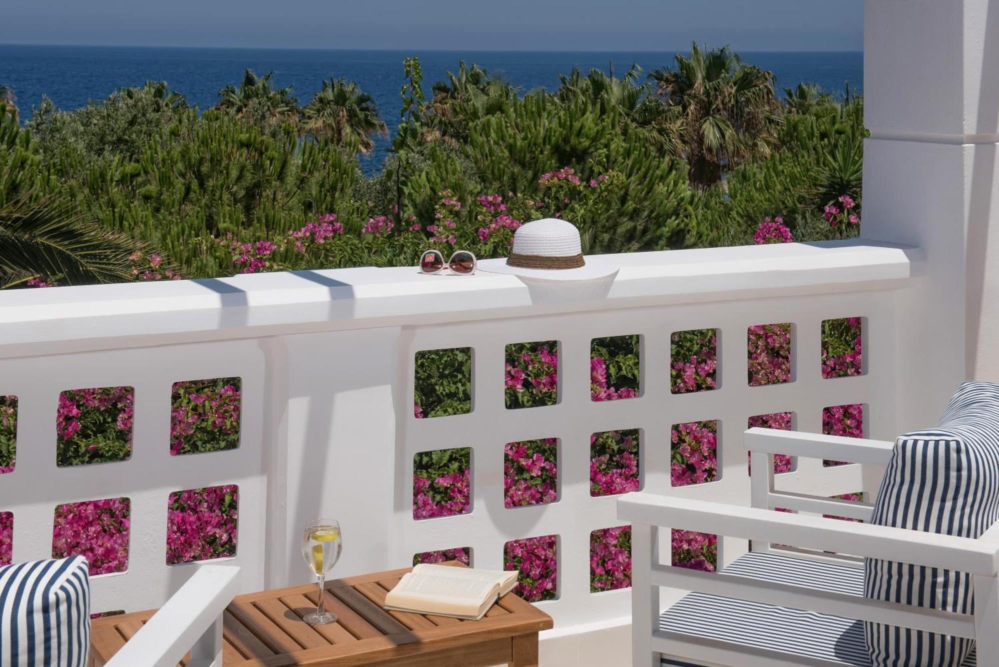 Minos Imperial Luxury Beach Resort & Spa Milatos Exterior photo A balcony at the hotel